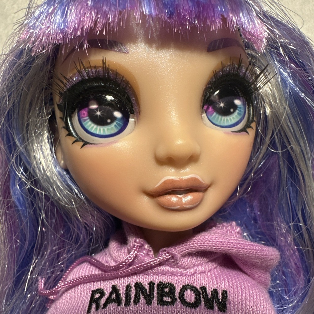 Rainbow High Violet Willow Series 1 First Wave Purple MGA Fashion Doll